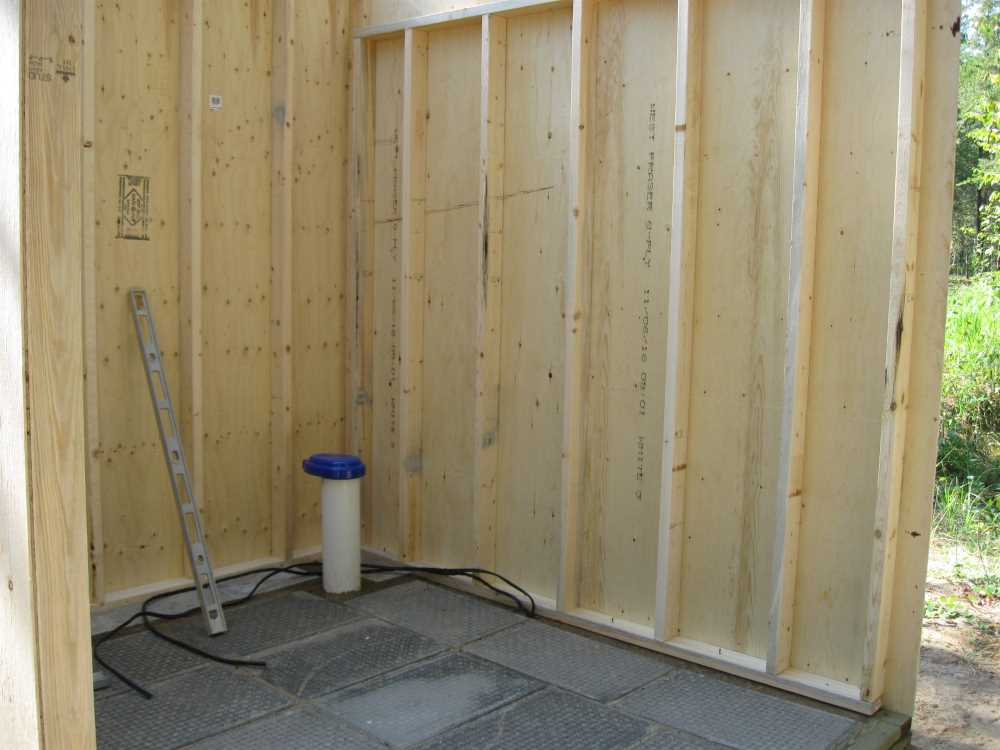 Naturist Legacy History: Gallery 17/09...New pump house and water system