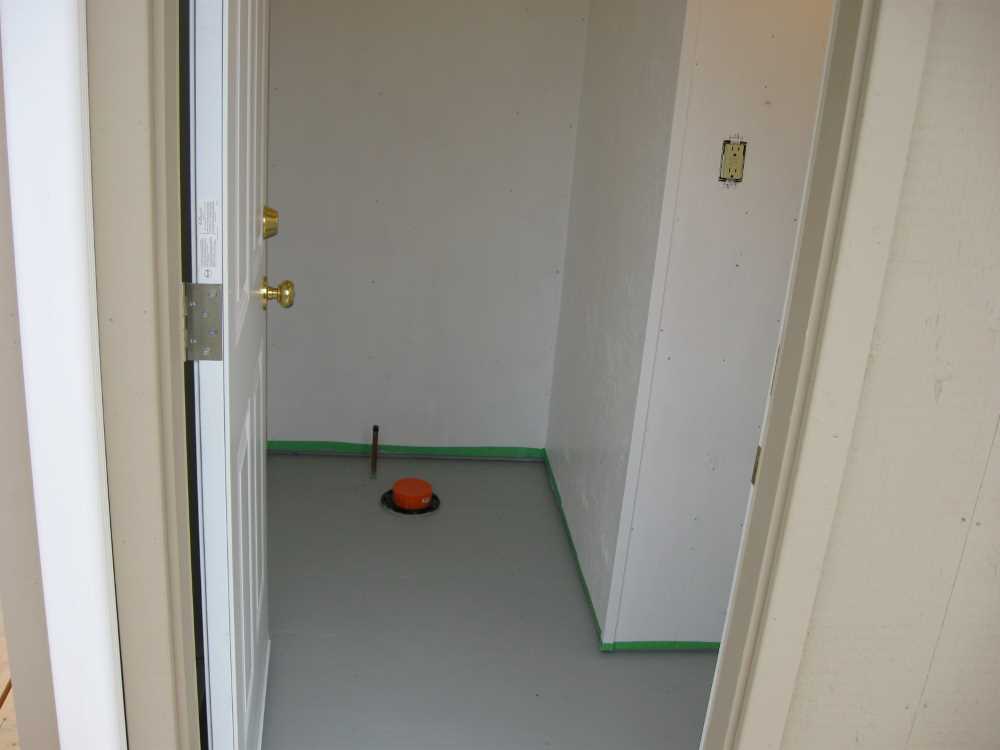 Naturist Legacy History: Gallery 25/04...Washroom/shower building completed