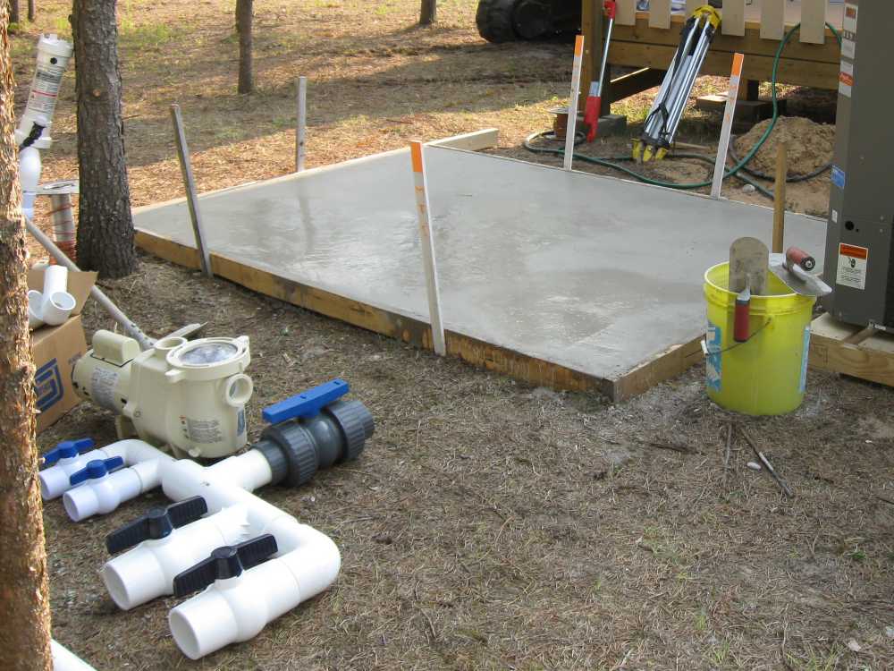 Naturist Legacy History: Gallery 26/10...Work begins on the swimming pool