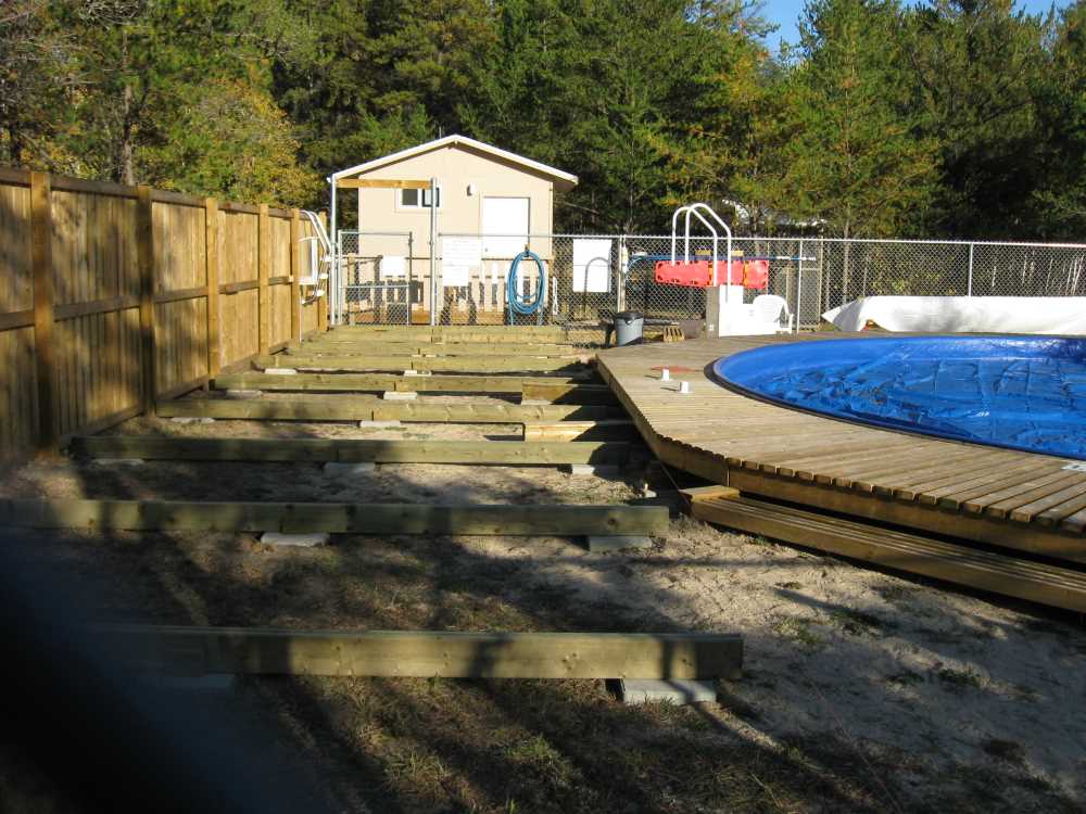 Naturist Legacy History: Gallery 35/03...Work begins on the new sun deck