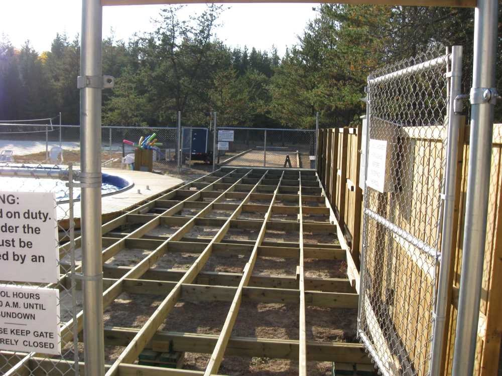 Naturist Legacy History: Gallery 35/09...Work begins on the new sun deck