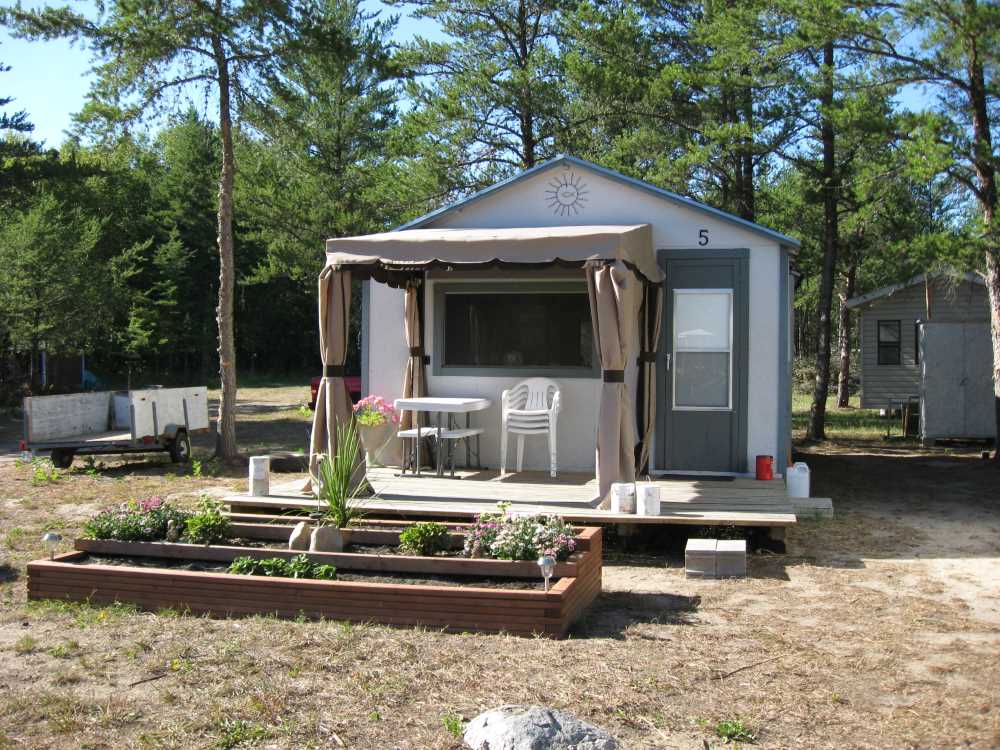 Naturist Legacy History: Gallery 50/05...Our cottage at Naturist Legacy Park